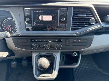 Volkswagen - Caravelle