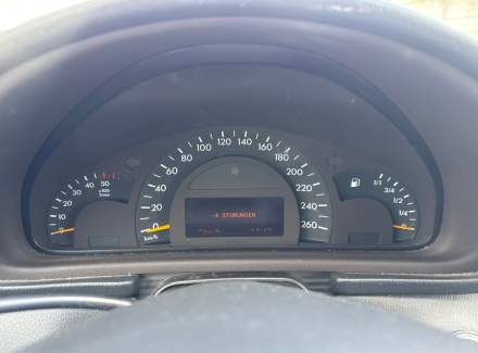 Mercedes-Benz - C-class