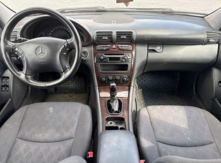 Mercedes-Benz - C-class
