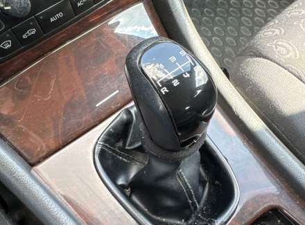 Mercedes-Benz - C-class