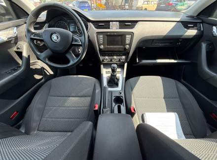Škoda - Octavia
