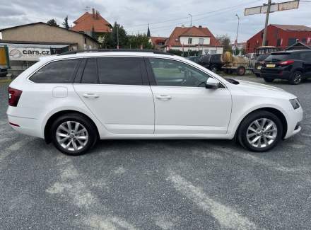 Škoda - Octavia