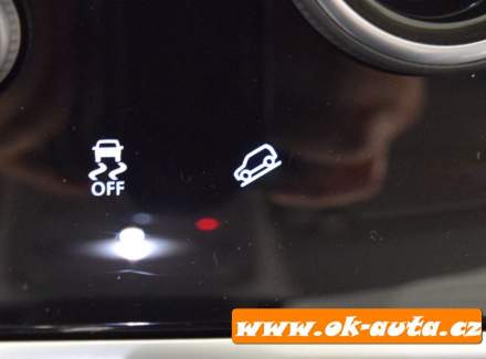 Land Rover - Range Rover Evoque