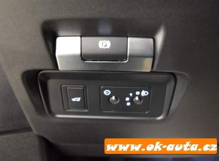 Land Rover - Range Rover Evoque