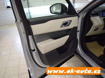 Land Rover - Range Rover Velar