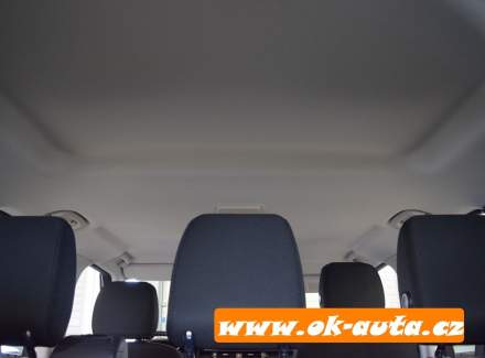 Land Rover - Discovery