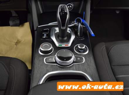 Alfa Romeo - Stelvio