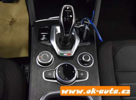 Alfa Romeo - Stelvio