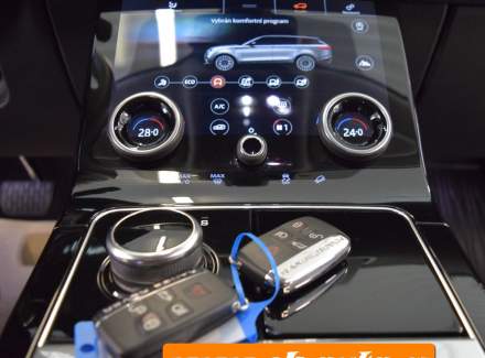 Land Rover - Range Rover Velar