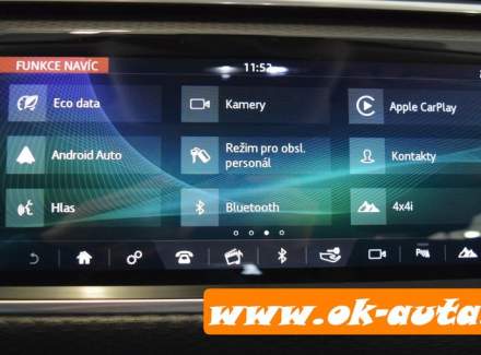 Land Rover - Range Rover Velar