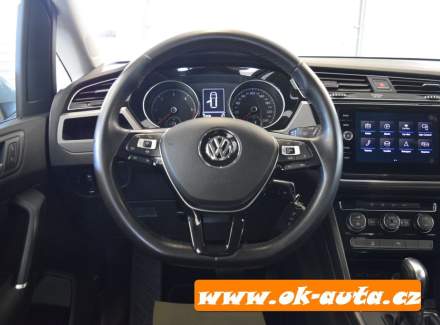 Volkswagen - Touran