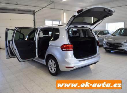 Volkswagen - Touran