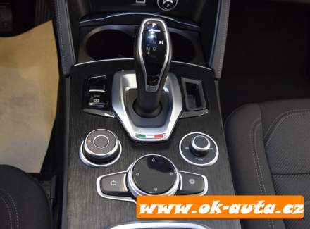 Alfa Romeo - Stelvio