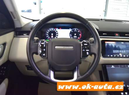 Land Rover - Range Rover Velar