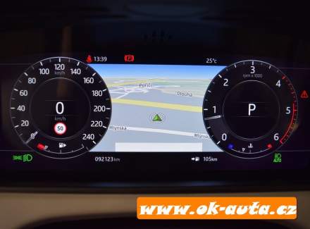 Land Rover - Range Rover Velar