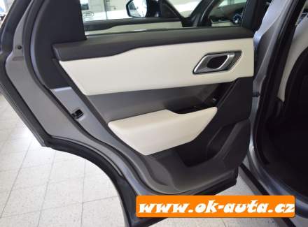 Land Rover - Range Rover Velar