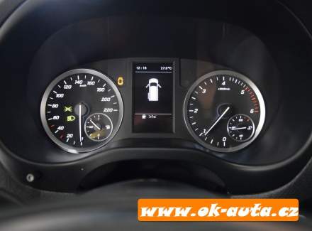 Mercedes-Benz - Vito