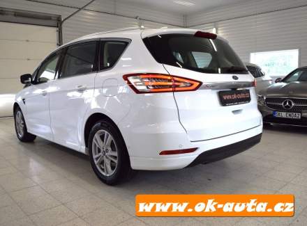 Ford - S-MAX