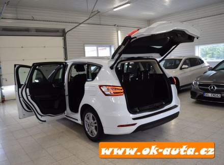 Ford - S-MAX