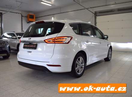 Ford - S-MAX