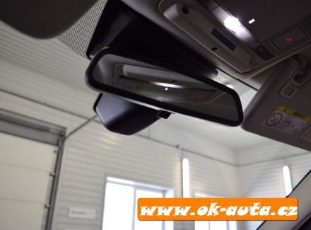 Land Rover - Discovery