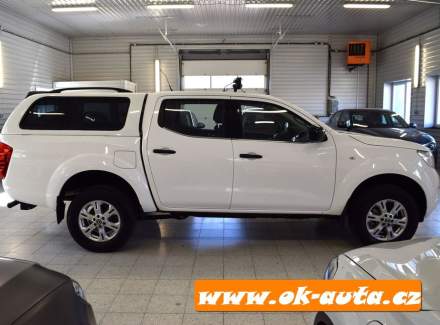 Nissan - Navara