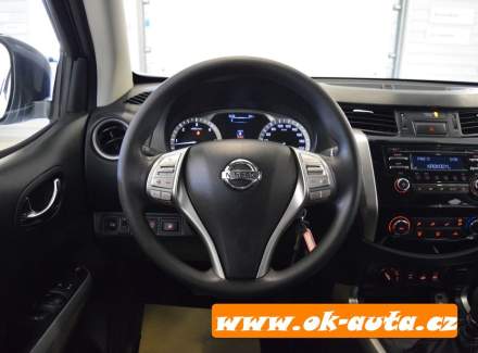 Nissan - Navara