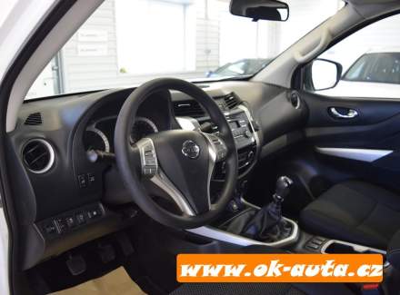 Nissan - Navara