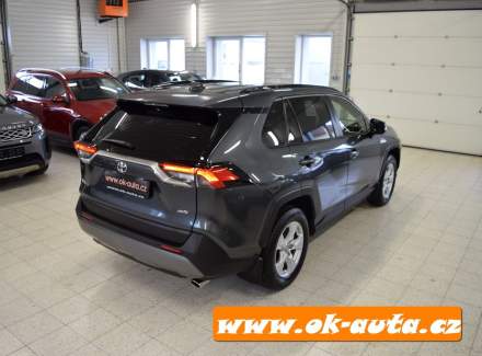 Toyota - RAV 4