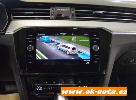 Volkswagen - Passat