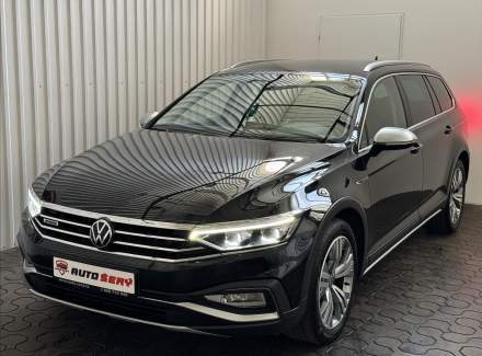 Volkswagen - Passat
