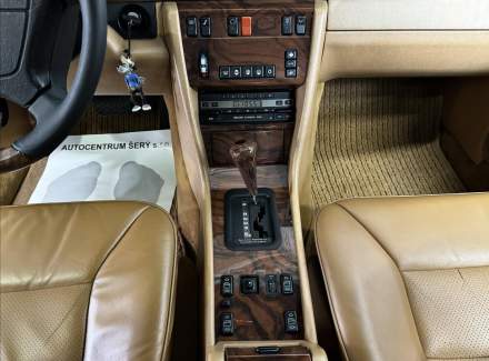 Mercedes-Benz - E-class