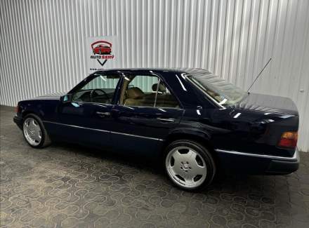 Mercedes-Benz - E-class