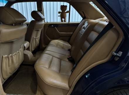 Mercedes-Benz - E-class