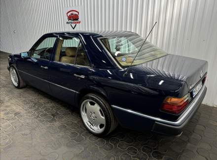 Mercedes-Benz - E-class