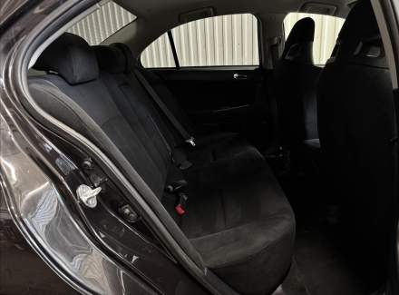 Mitsubishi - Lancer