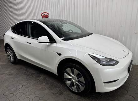 Tesla - Model Y