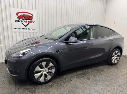 Tesla - Model Y