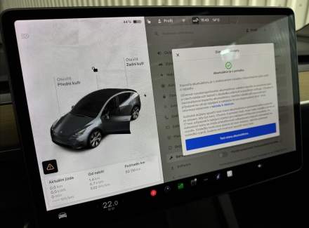 Tesla - Model Y