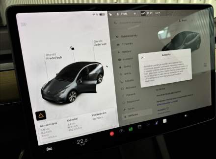 Tesla - Model Y