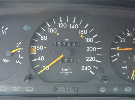 Mercedes-Benz - E-class