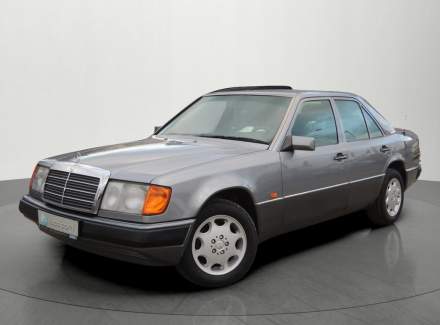 Mercedes-Benz - E-class