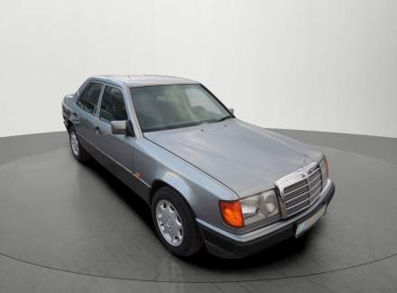 Mercedes-Benz - E-class