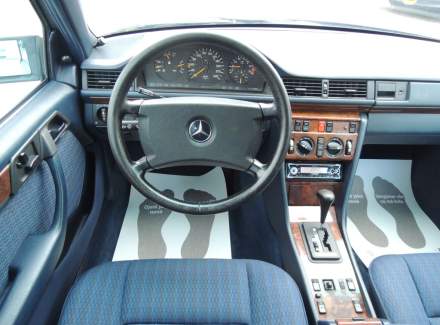 Mercedes-Benz - E-class