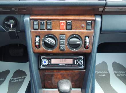 Mercedes-Benz - E-class