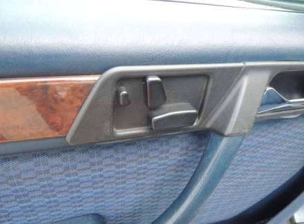 Mercedes-Benz - E-class