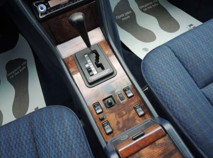 Mercedes-Benz - E-class