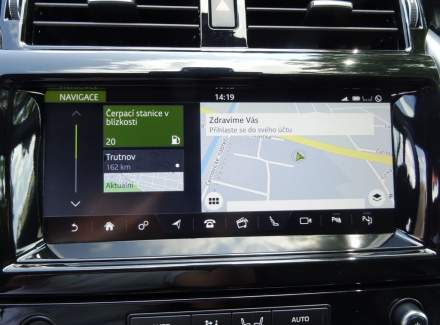 Land Rover - Discovery