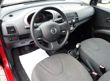 Nissan - Micra