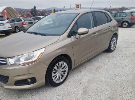 Citroën - C4